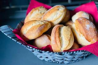 Kahvaltılık Mini Ekmekler Tarifi