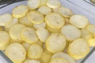 Mantarlı Kıymalı Patates Oturtma Tarifi
