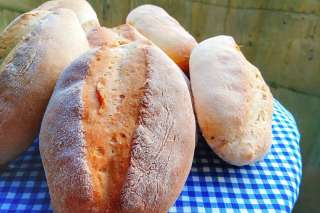 Tam Buğdaylı Ekmek Tarifi