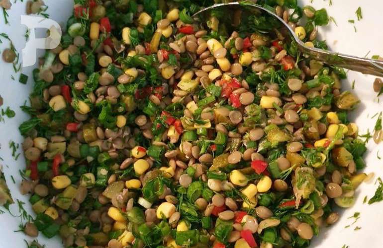Az Malzemeli Yeşil Mercimekli Salata Nasıl Yapılır