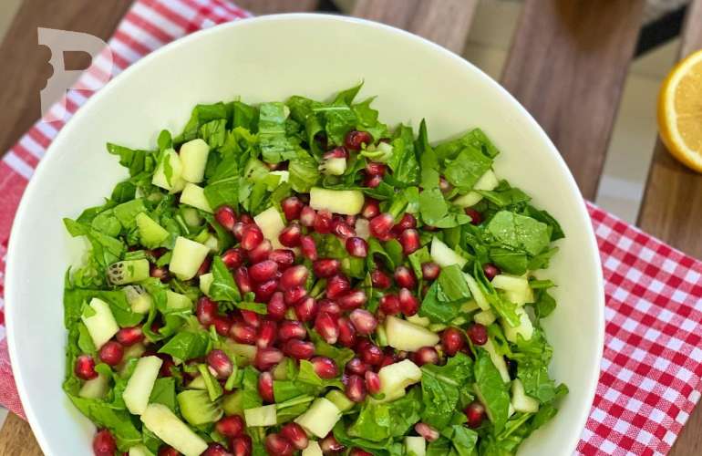Bol Meyveli Roka Salatası Yapımı