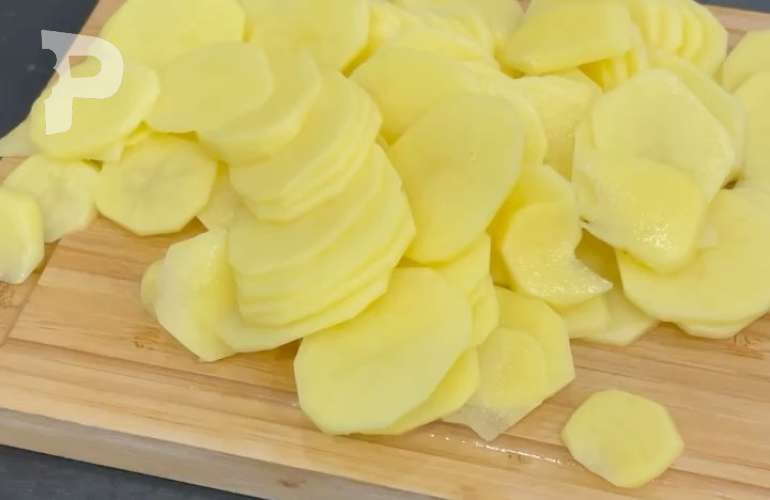 Borcamda Patates Mantısı Nasıl Yapılır