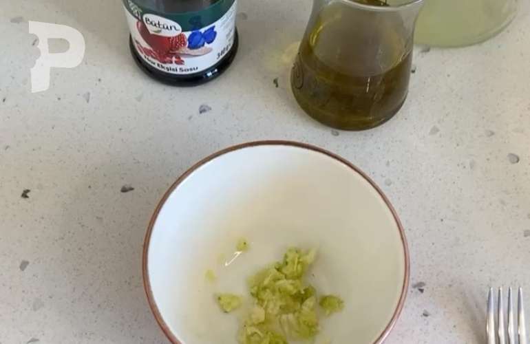 Brokoli Salatası Nasıl Yapılır