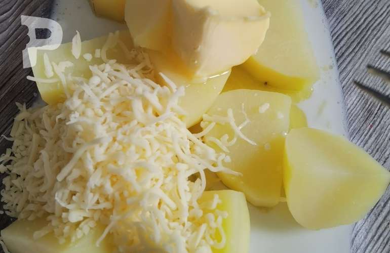 Fırında Kıymalı Sebzeli Patates Püresi Nasıl Yapılır
