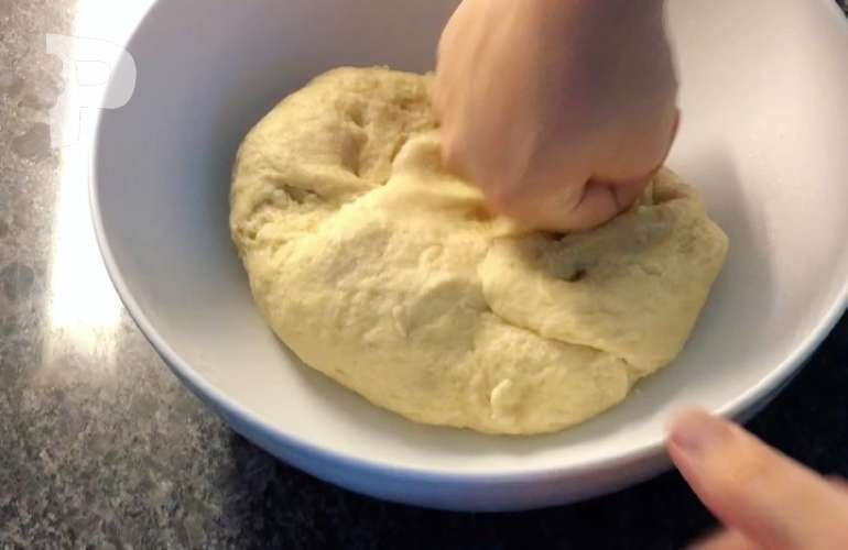 Kahvaltılık Ekmekler Nasıl Yapılır