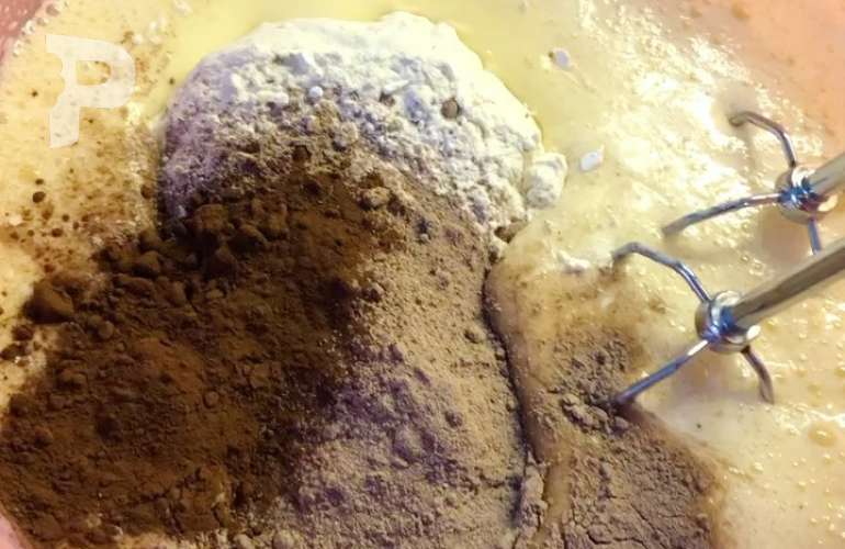Kakaolu Fındıklı Kek Nasıl Yapılır