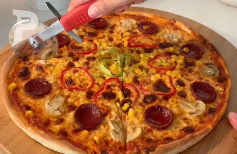 Kolay Karışık Pizza Tarifi