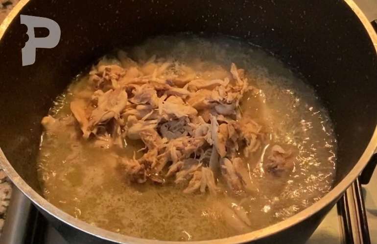 Lokanta Usulü Terbiyeli Tavuk Çorbası Nasıl Yapılır