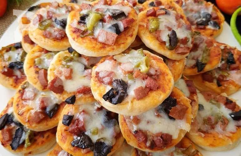 Lokmalık Mini Pizza Tarifi
