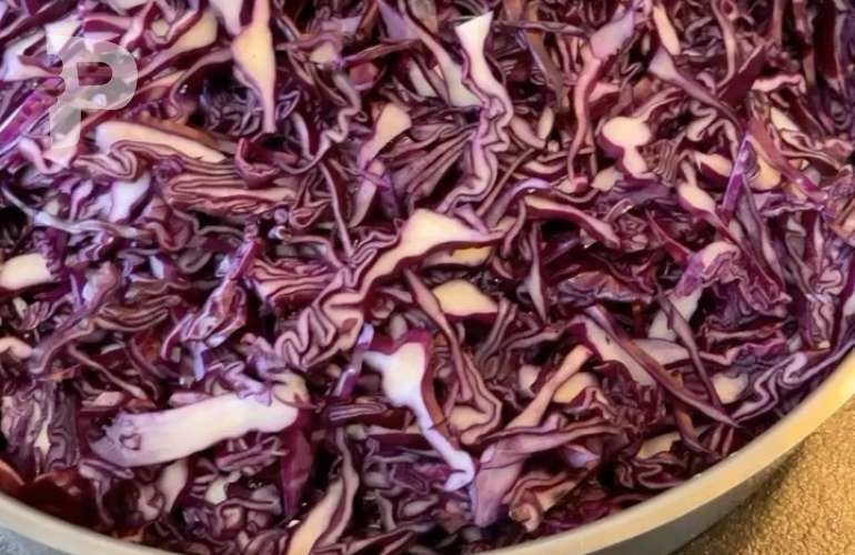 Mor Lahana Salatası Nasıl Yapılır