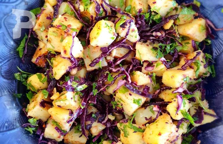 Mor Lahanalı Patates Salatası Nasıl Yapılır