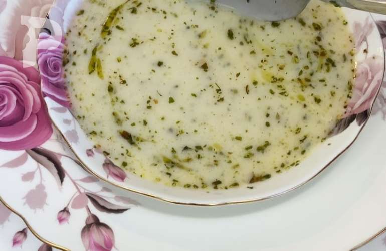 Nohutlu Buğdaylı Yoğurt Çorbası Nasıl Yapılır