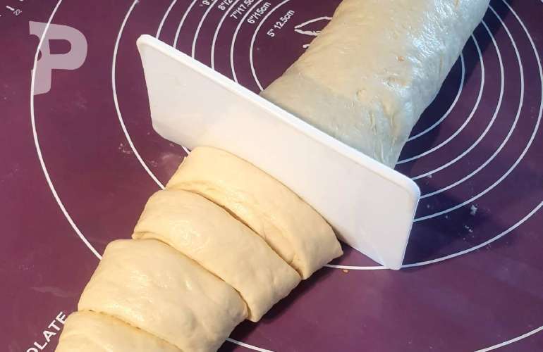 Peynirli Katmer Poğaça Nasıl Yapılır