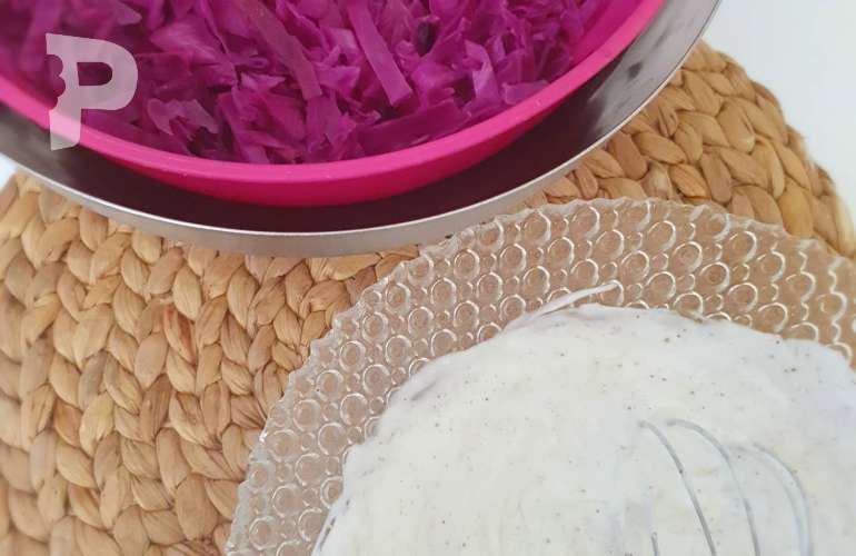 Pişmiş Mor Lahana Salatası Nasıl Yapılır