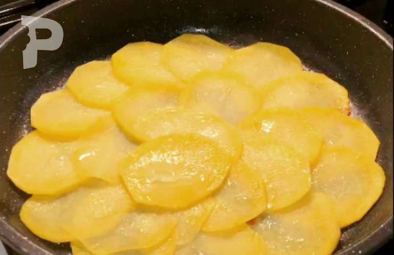 Yumurtalı Patates Tava Nasıl Yapılır