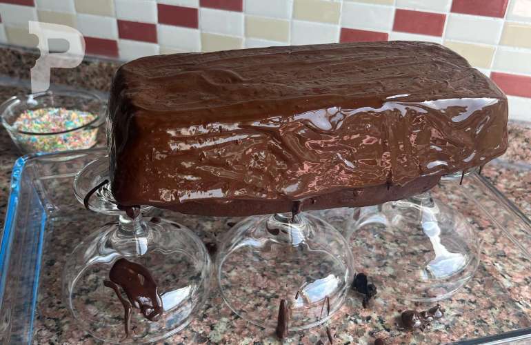 Yumuşacık Çikolatalı Baton Kek Tarifi